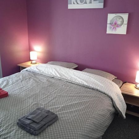 Vichy -Appartement Coquet 2 Pieces - Centre Ville Eksteriør bilde