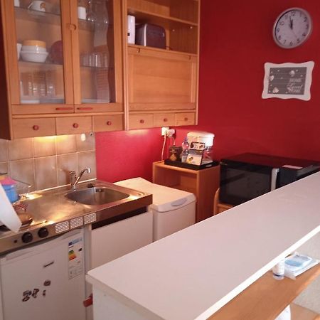 Vichy -Appartement Coquet 2 Pieces - Centre Ville Eksteriør bilde