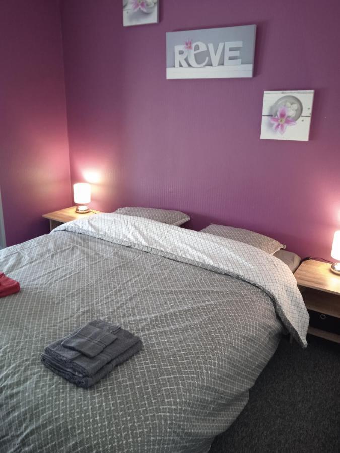 Vichy -Appartement Coquet 2 Pieces - Centre Ville Eksteriør bilde